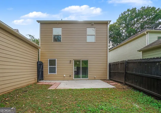 Photo 4 of Single family home for sale at 202 W Marietta St, Canton, GA 30114 | MLS# 10874804 | Listing updated on 2026-10-31