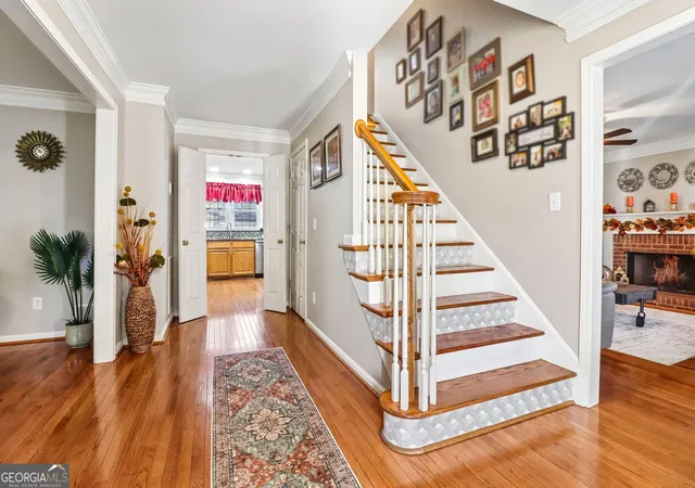 Photo 2 of Single family home for sale at 672 Wolfs Bane Dr NW, Acworth, GA 30102 | MLS# 10877214 | Listing updated on 2026-10-28