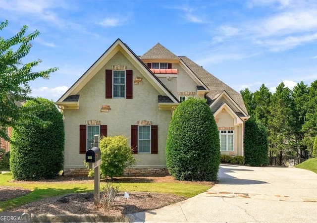 Photo 3 of Single family home for sale at 5922 Hogans Way, Douglasville, GA 30135 | MLS# 10850777 | Listing updated on 2026-10-06