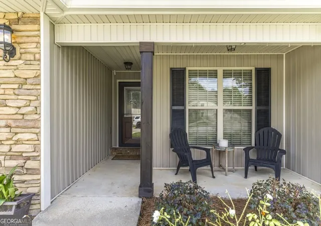 Photo 4 of Sale Pending at 523 Wooden Eagle Trl, Kathleen, GA 31047 | MLS# 10838017 | Listing updated on 2026-09-07