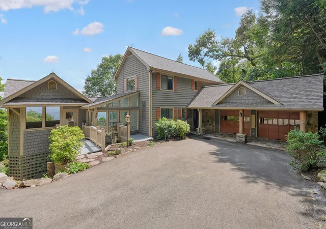 Photo 1 of Single family home for sale at 73 Resting Bear Ridge, Big Canoe, GA 30143 | MLS# 10842473 | Listing updated on 2026-09-23