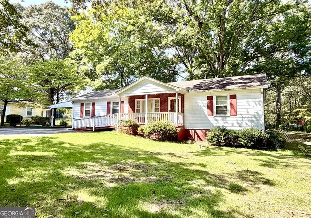 Photo 2 of Single family home for sale at 5750 Brenda Dr Sw, Mableton, GA 30126 | MLS# 10851059 | Listing updated on 2026-10-06