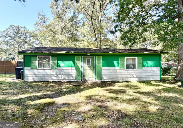 Photo 3 of Single family home for sale at 5750 Brenda Dr SW, Mableton, GA 30126 | MLS# 10851059 | Listing updated on 2026-10-06