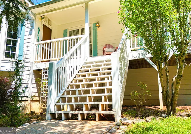 Photo 2 of Sale Pending at 149 Maplelake Dr, Acworth, GA 30101 | MLS# 10839868 | Listing updated on 2026-10-22