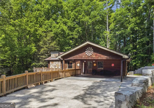 Photo 2 of Sale Pending at 35 Laurel Ridge Dr, Ellijay, GA 30536 | MLS# 10808446 | Listing updated on 2026-09-02