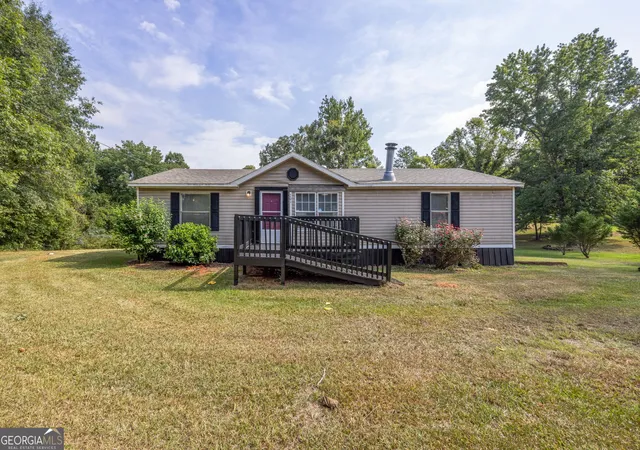 Photo 1 of Sale Pending at 201 Valley Cir, Washington, GA 30673 | MLS# 10840778 | Listing updated on 2026-10-16