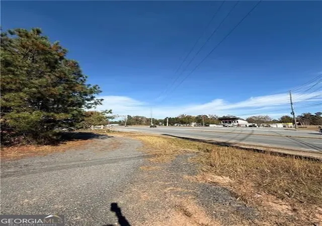 Photo 2 of Land for sale at 6387 Bells Fry Rd, Acworth, GA 30102 | MLS# 10851887 | Listing updated on 2026-10-07
