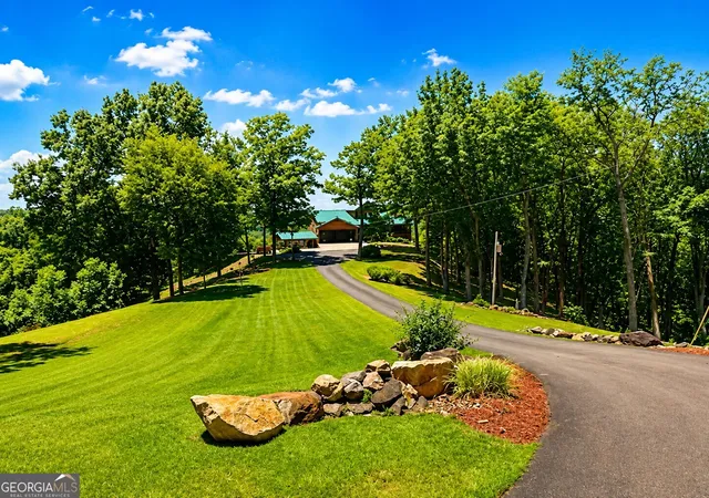 Photo 4 of Single family home for sale at 55 Beauregards Knob, Ellijay, GA 30536 | MLS# 10810918 | Listing updated on 2026-09-30