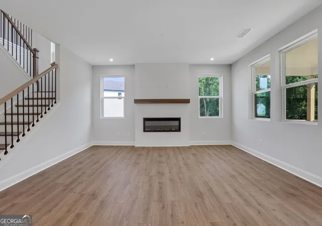 Photo 3 of Single family home for sale at 327 William Gossett Dr, Canton, GA 30114 | MLS# 10700497 | Listing updated on 2026-10-28