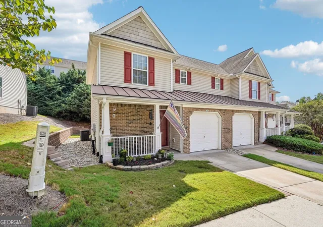 Photo 2 of Townhouse for sale at 546 Fox Crk Xing, Woodstock, GA 30188 | MLS# 10843077 | Listing updated on 2026-09-30