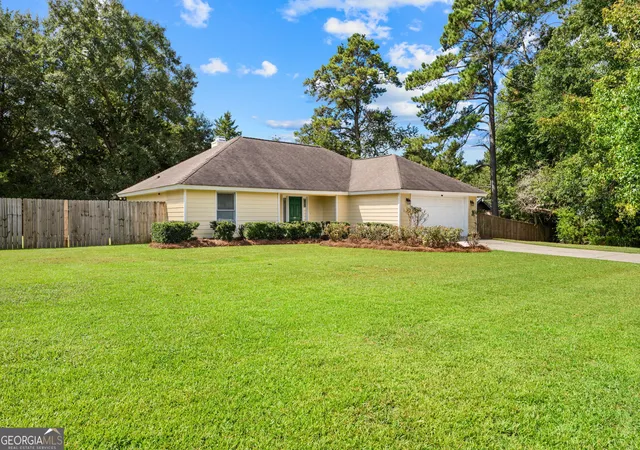 Photo 2 of Sale Pending at 219 Williams Dr, Bonaire, GA 31005 | MLS# 10837453 | Listing updated on 2026-09-09