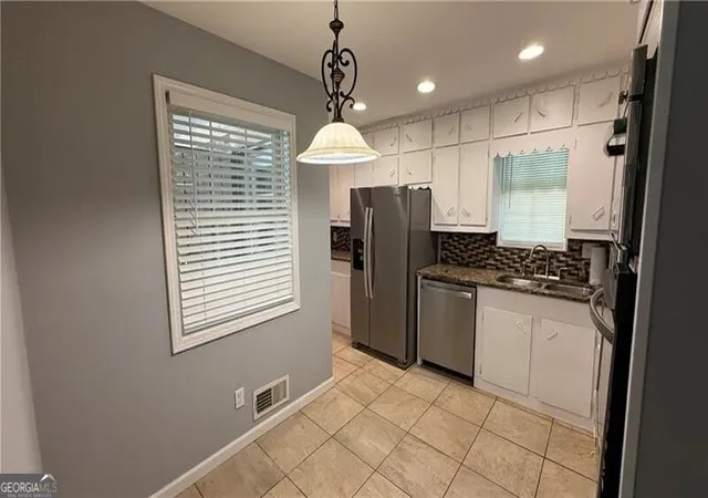 Photo 2 of Single family home for sale at 3496 Mount Gilead Rd Sw, Atlanta, GA 30331 | MLS# 10841784 | Listing updated on 2026-09-09