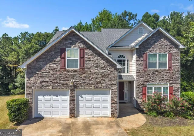 Single family home for sale at 260 Hudson Ridge, Fairburn, GA 30213 | MLS# 10846524