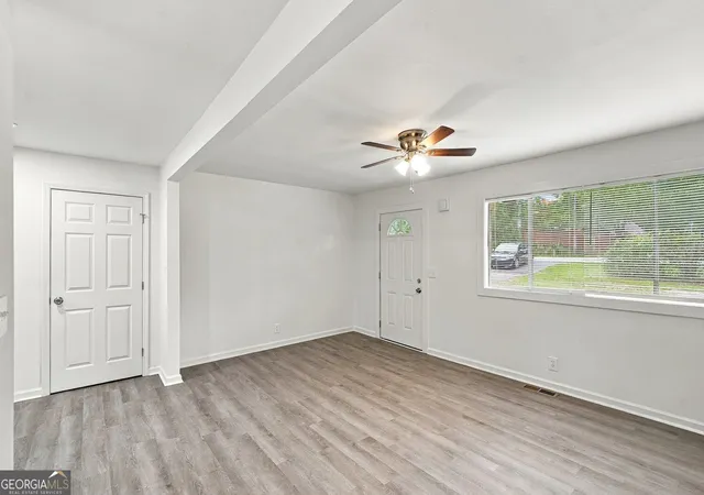 Photo 4 of Single family home for sale at 2396 Scoggins Rd, Dallas, GA 30157 | MLS# 10852928 | Listing updated on 2026-10-08