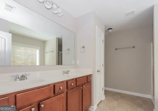Photo 17 of Single family home for sale at 7553 Watson Cir, Locust Grove, GA 30248 | MLS# 10766249 | Listing updated on 2026-10-02