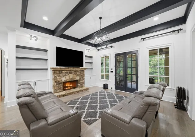 Photo 4 of Single family home for sale at 2885 Manor Brg Dr, Milton, GA 30004 | MLS# 10788285 | Listing updated on 2026-10-22
