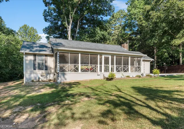 Photo 3 of Single family home for sale at 39 Cheryl Dr, Carrollton, GA 30116 | MLS# 10841531 | Listing updated on 2026-09-22