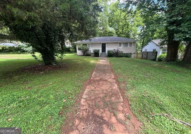Single family home for sale at 2922 Dale Pl, Decatur, GA 30032 | MLS# 10844436