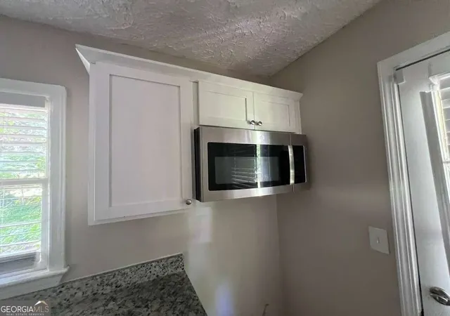 Photo 2 of Single family home for sale at 2922 Dale Pl, Decatur, GA 30032 | MLS# 10844436 | Listing updated on 2026-09-11