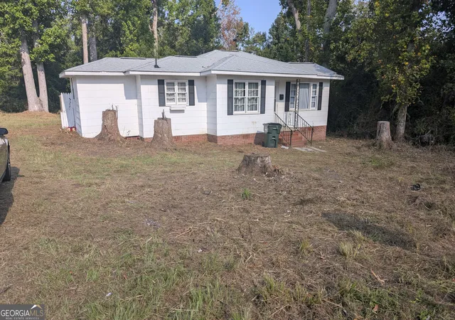 Photo 2 of Single family home for sale at 646 N Main St, Swainsboro, GA 30401 | MLS# 10797009 | Listing updated on 2026-09-22