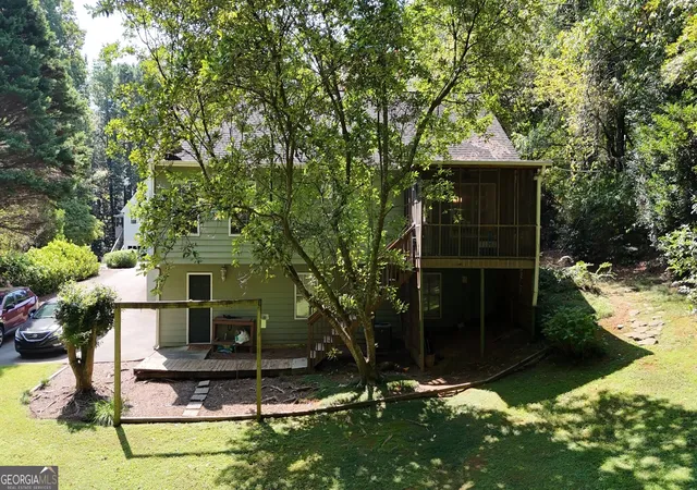 Photo 2 of Single family home for sale at 106 N Springs Dr, Acworth, GA 30101 | MLS# 10841478 | Listing updated on 2026-10-21