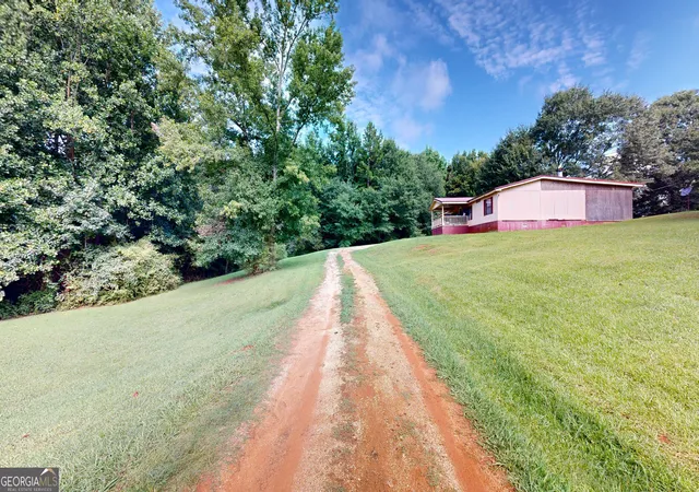 Photo 1 of Single family home for sale at 93727 Hwy 9, Lineville, AL 36266 | MLS# 10821276 | Listing updated on 2026-09-22