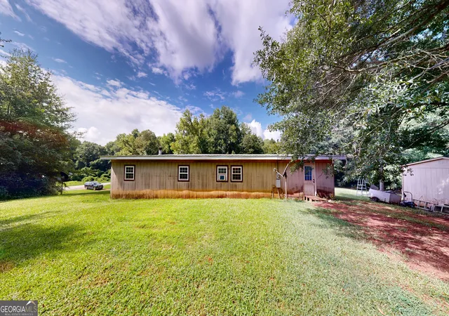 Photo 3 of Single family home for sale at 93727 Hwy 9, Lineville, AL 36266 | MLS# 10821276 | Listing updated on 2026-09-22