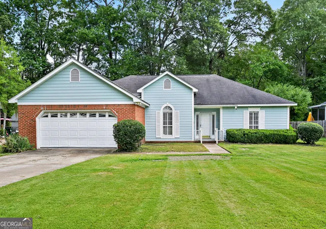 Photo 1 of Single family home for sale at 218 Hummingbird Ln, Albany, GA 31707 | MLS# 10841010 | Listing updated on 2026-09-05