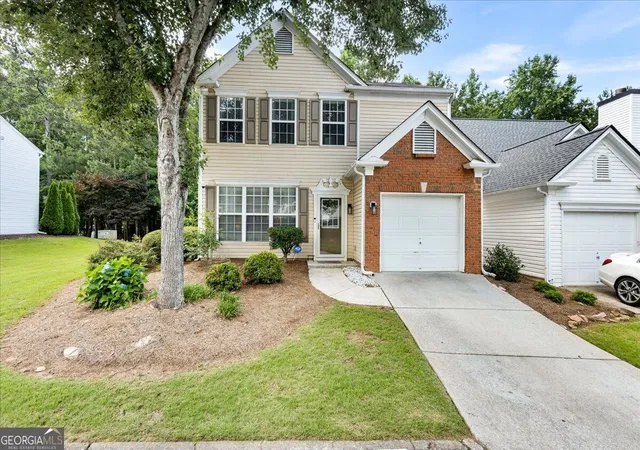 Photo 1 of Single family home for sale at 41 Devonshire Ct, Alpharetta, GA 30022 | MLS# 10844093 | Listing updated on 2026-09-25