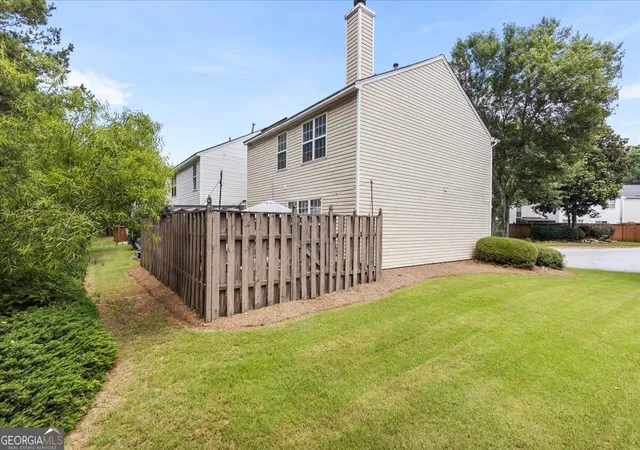 Photo 4 of Single family home for sale at 41 Devonshire Ct, Alpharetta, GA 30022 | MLS# 10844093 | Listing updated on 2026-09-25