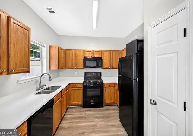 Photo 3 of Single family home for sale at 4740 Autumn Rose Trl, Oakwood, GA 30566 | MLS# 10843109 | Listing updated on 2026-09-24