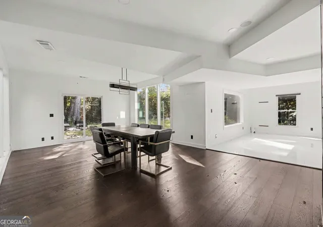 Photo 2 of Single family home for sale at 1087 Lee Cir NE, Atlanta, GA 30324 | MLS# 10877629 | Listing updated on 2026-10-27