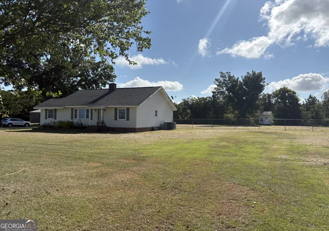 Photo 3 of Sale Pending at 11840 Ga Hwy 231, Davisboro, GA 31018 | MLS# 10841750 | Listing updated on 2026-10-07