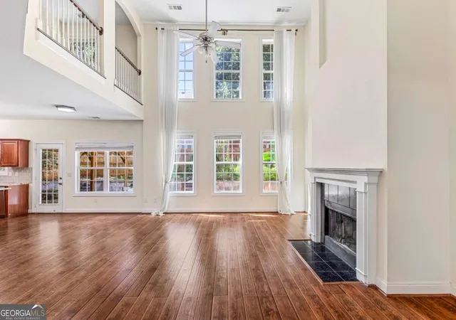 Photo 2 of Single family home for sale at 5711 Apple Grv Rd, Buford, GA 30519 | MLS# 10842238 | Listing updated on 2026-09-12