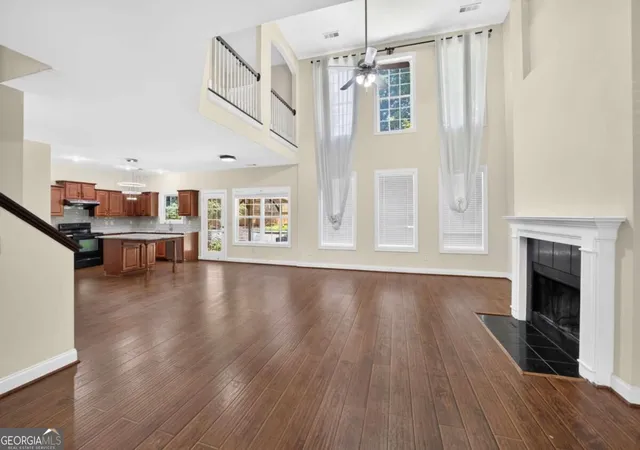 Photo 3 of Single family home for sale at 5711 Apple Grv Rd, Buford, GA 30519 | MLS# 10842238 | Listing updated on 2026-09-12