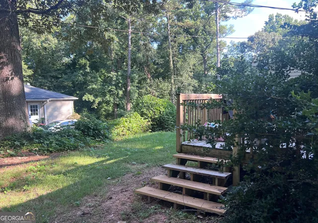 Photo 3 of Single family home for sale at 6055 Blackhawk Trl Se, Mableton, GA 30126 | MLS# 10832446 | Listing updated on 2026-09-18