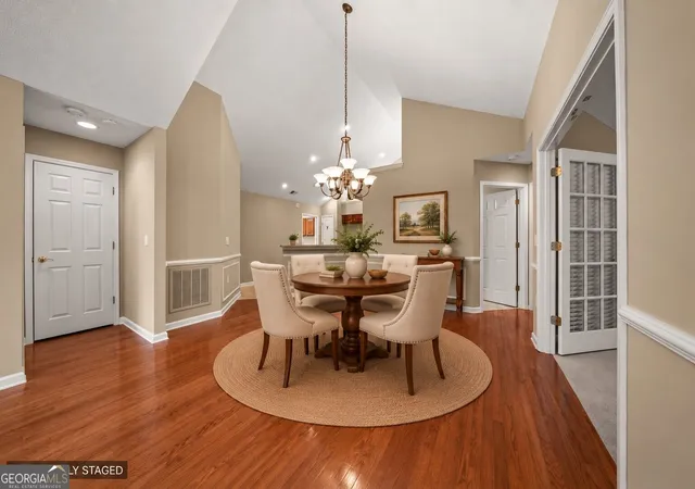 Photo 3 of Condo for sale at 2983 Oakside Cir, Alpharetta, GA 30004 | MLS# 10853414 | Listing updated on 2026-09-25