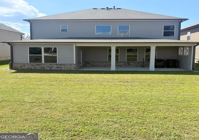 Photo 2 of Single family home for sale at 3241 Andover Way, Buford, GA 30519 | MLS# 10851915 | Listing updated on 2026-10-07