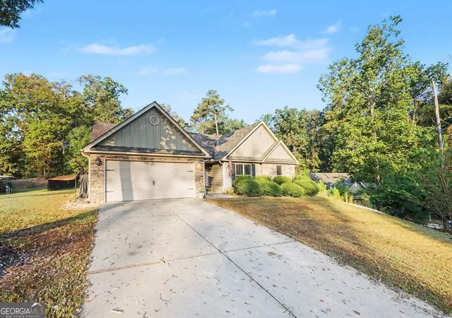 Photo 1 of Single family home for sale at 140 Rolling Oaks Ln, Colbert, GA 30628 | MLS# 10872154 | Listing updated on 2026-10-27