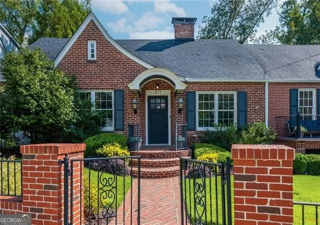 Photo 2 of Mansion for sale at 877 Highland Ter Ne, Atlanta, GA 30306 | MLS# 10852772 | Listing updated on 2026-09-24