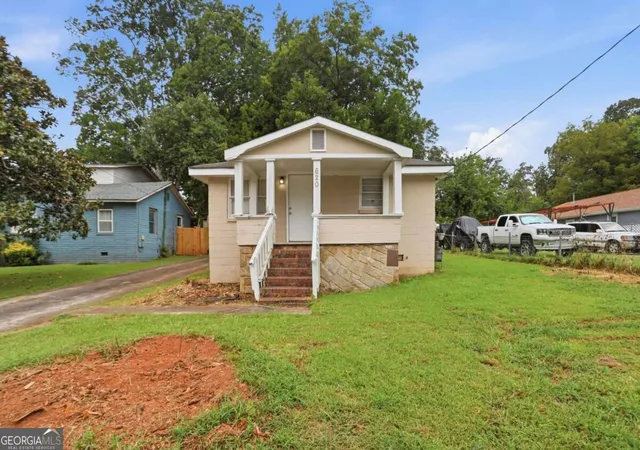 Single family home for sale at 620 Gibbons Dr, Scottdale, GA 30079 | MLS# 10839615