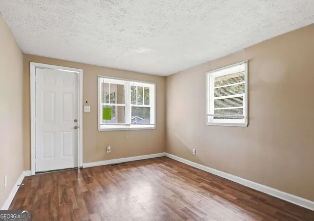 Photo 3 of Single family home for sale at 620 Gibbons Dr, Scottdale, GA 30079 | MLS# 10839615 | Listing updated on 2026-09-17
