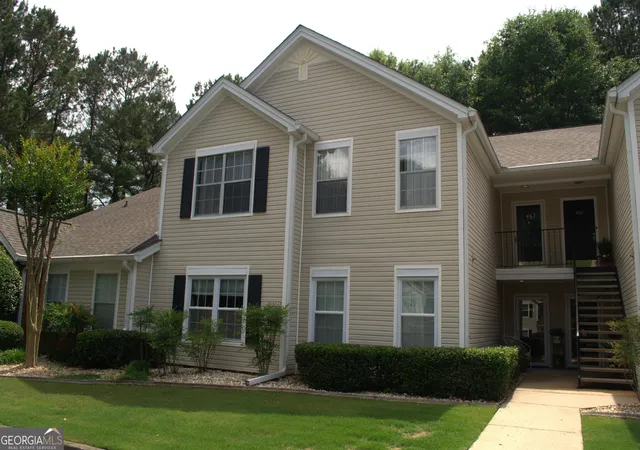 Photo 2 of Condo for sale at 404 Ridgefield Dr, Peachtree City, GA 30269 | MLS# 10848863 | Listing updated on 2026-10-02