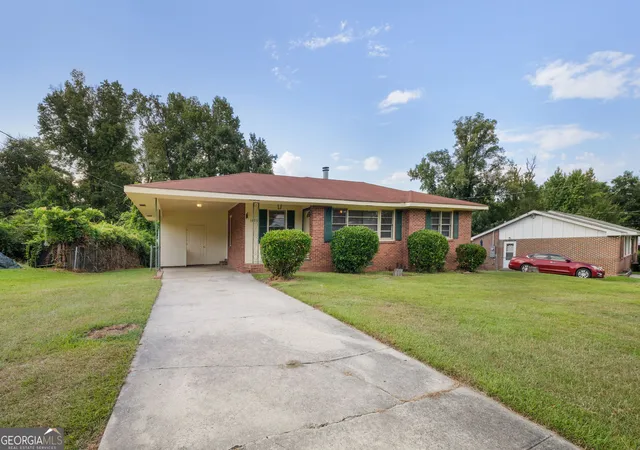 Photo 2 of Single family home for sale at 3803 Atwood Dr, Macon, GA 31204 | MLS# 10839530 | Listing updated on 2026-09-17