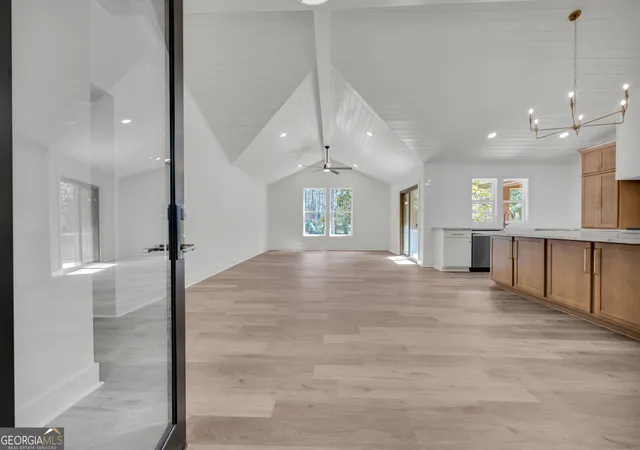 Photo 3 of Single family home for sale at 1040 Woodbine Dr, Watkinsville, GA 30677 | MLS# 10841978 | Listing updated on 2026-09-09