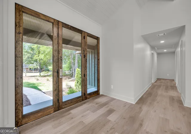 Photo 4 of Single family home for sale at 1040 Woodbine Dr, Watkinsville, GA 30677 | MLS# 10841978 | Listing updated on 2026-09-09