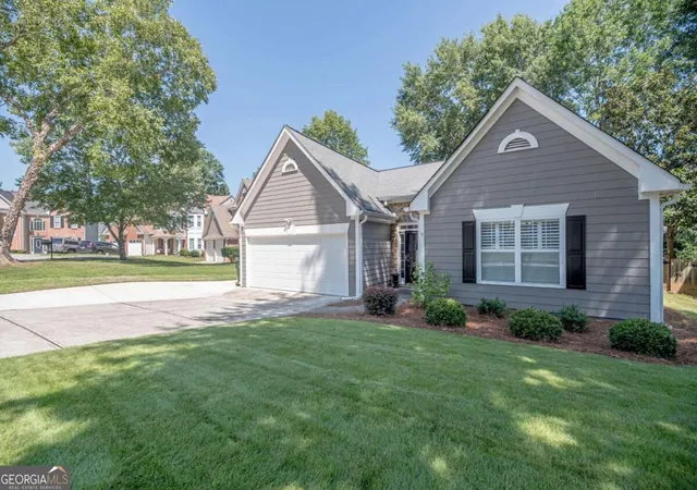 Photo 2 of Single family home for sale at 3036 Langley Close Nw, Kennesaw, GA 30144 | MLS# 10849502 | Listing updated on 2026-09-25