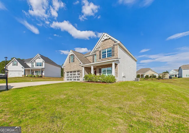 Photo 3 of Single family home for sale at 283 Trellis Walk, Macon, GA 31220 | MLS# 10831989 | Listing updated on 2026-10-08