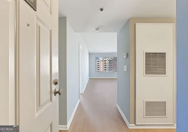 Photo 2 of Single family home for sale at 3481 Lakeside Dr NE #2107, Atlanta, GA 30326 | MLS# 10875576 | Listing updated on 2026-10-27