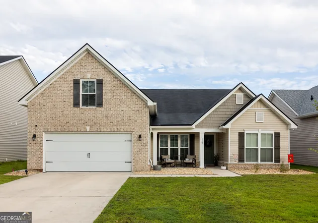Photo 1 of Single family home for sale at 112 Larsen Ct, Kingsland, GA 31548 | MLS# 10851165 | Listing updated on 2026-10-06